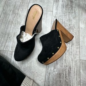 COPY - Mossimo Supply Co. Black /Gold Suede platform High Heel Clogs Size 9.5